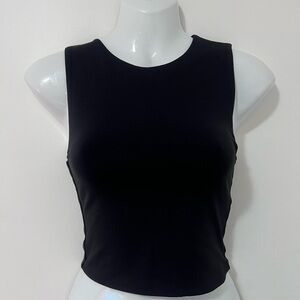 Babaton Classic Black Crop Top
